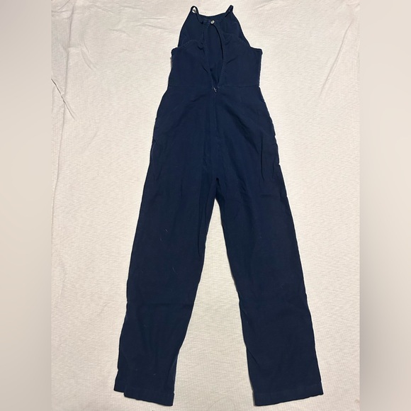 Urban Outfitters Womens Size 0 Blue Sleeveless Linen Blend Open Back‎  Jumpsuit - Picture 3 of 7